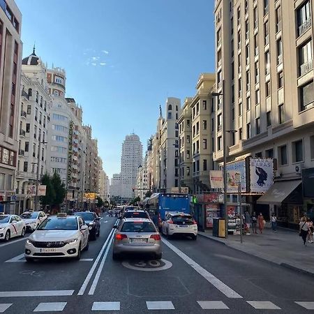 Apartamento En Gran Via De Madrid 45 4 Ngoại thất bức ảnh